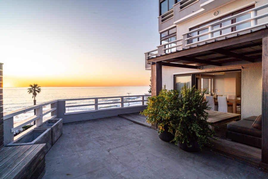 To Let 2 Bedroom Property for Rent in Sea Point Western Cape